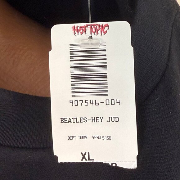 Vintage 1990s The Beatles Hey Jude T-Shirt, Alstyle Apparel & Activewear Size XL - Picture 8 of 8